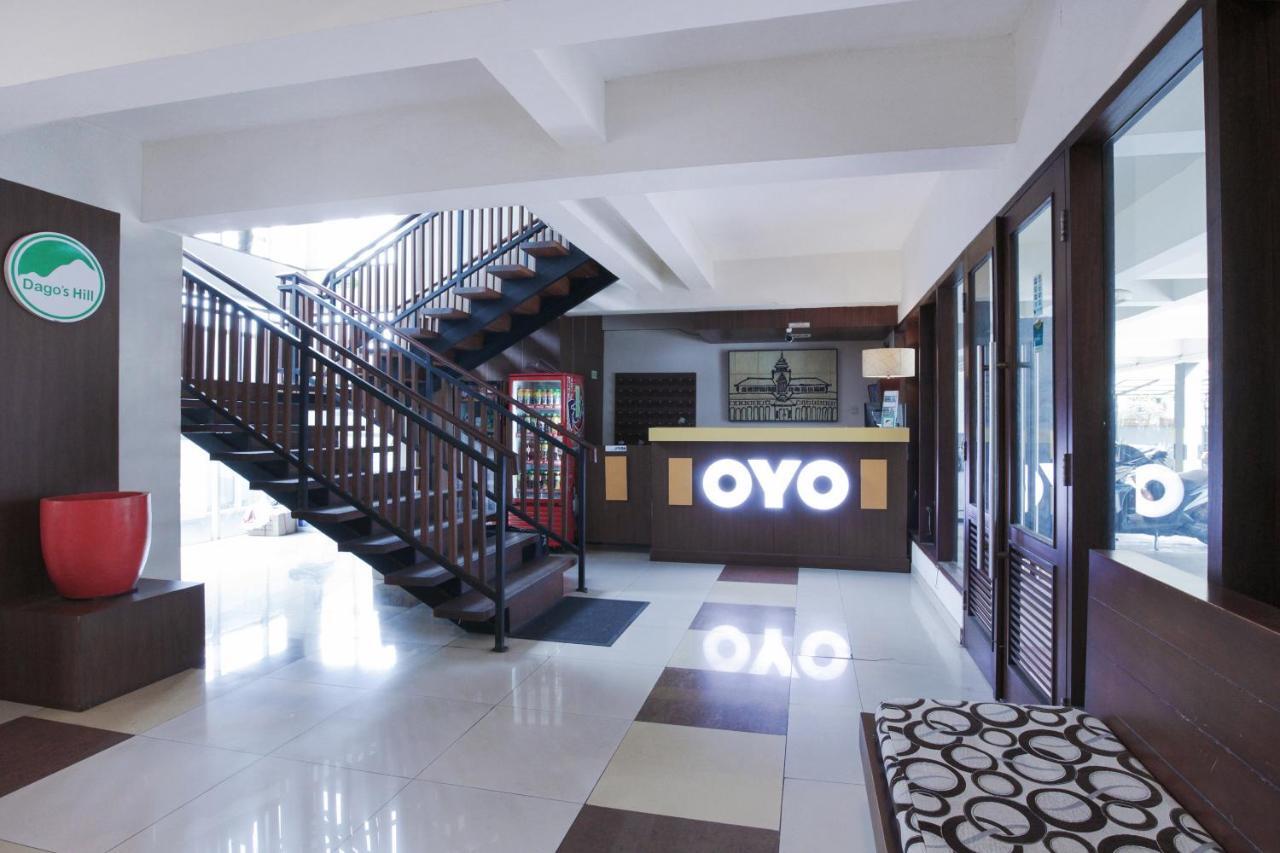 Oyo 167 Dago'S Hill Hotel Бандунг Екстер'єр фото